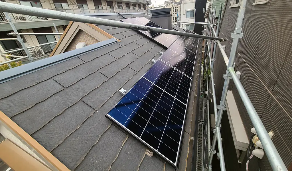 Qセルズ太陽光4.06kW