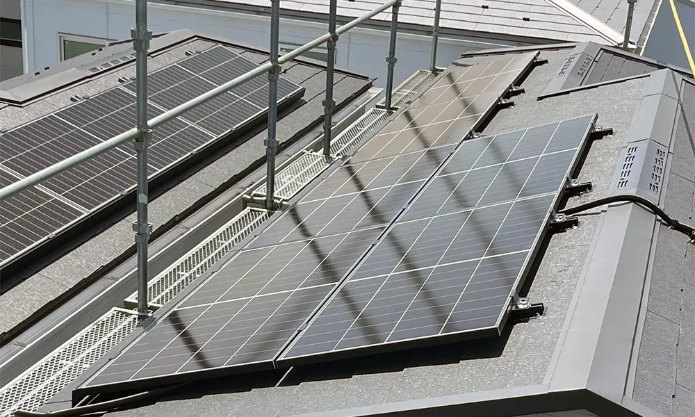 01 - 東京都の補助金制度を活用した太陽光・蓄電池・V2H設置サポート|ソルト公式 東京都江戸川区でQセルズ太陽光発電4.35kW・ニチコン蓄電池19.9kWh・V2Hを組み合わせた施工実績
